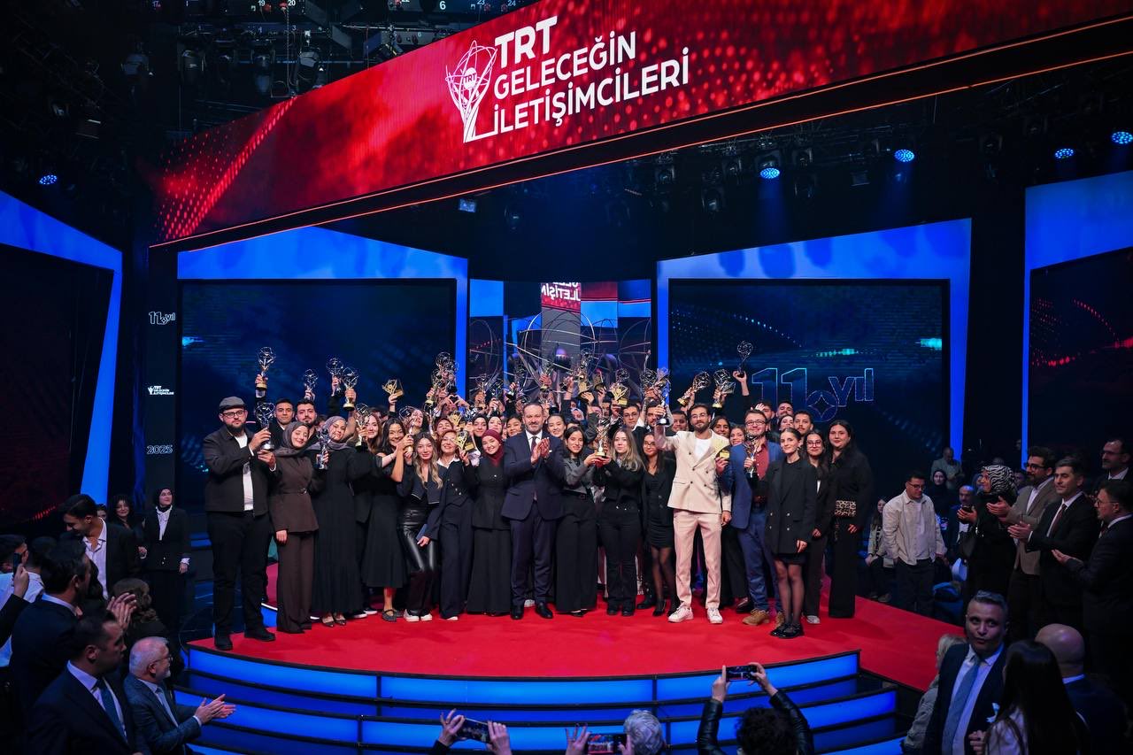 TRT Geleceğin İletişimcileri